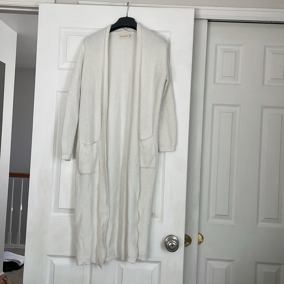 Long, Comfy Cardigan - Picture 2 of 4